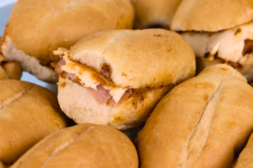 Caja con 16 Tortitas Cubanas
