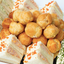 Charola de Sandwichitos Tradicionales y Choux