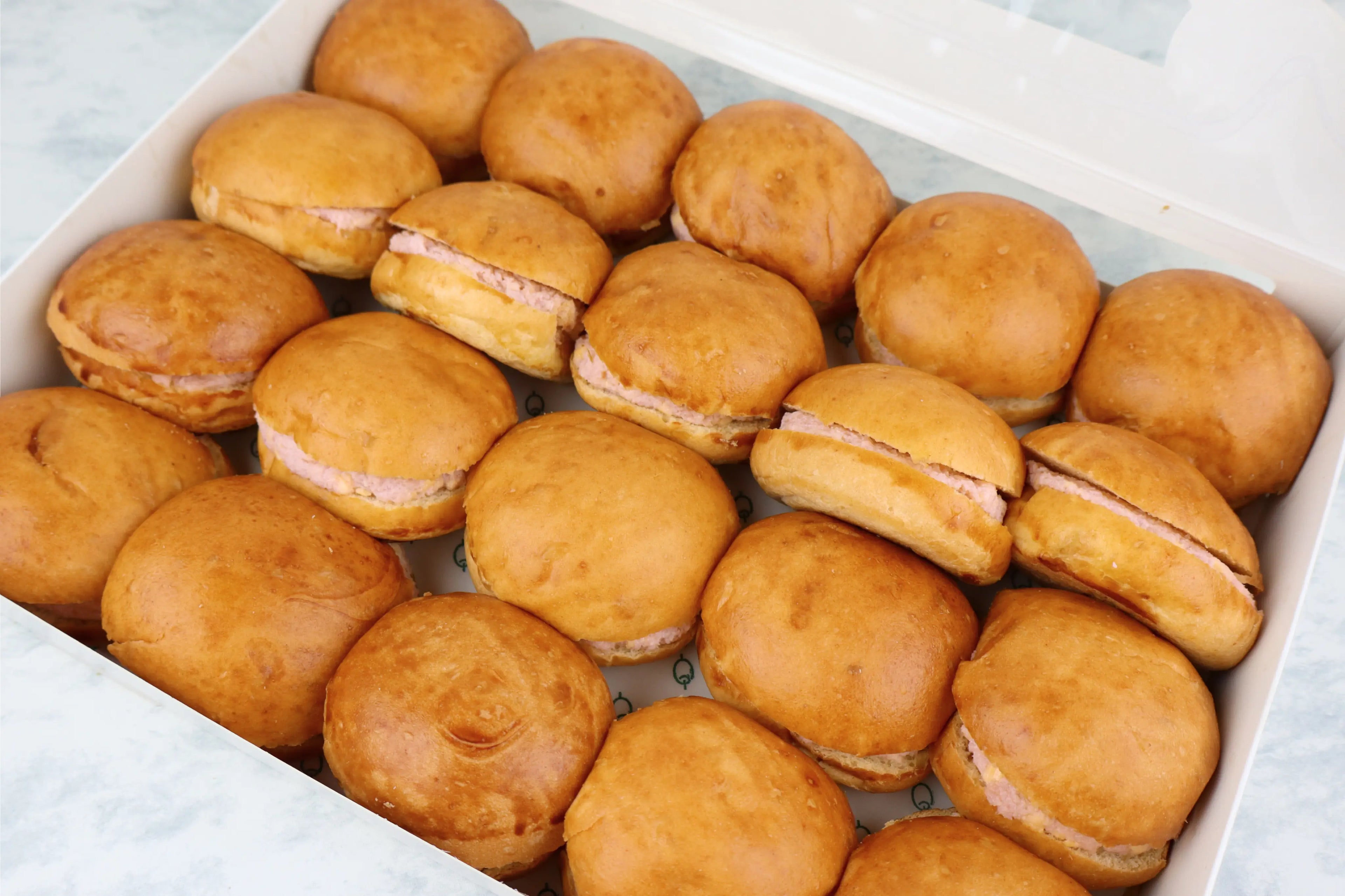 Caja con 20 Marinitas de Jamón y Queso Amarillo APETIT Catering & Store