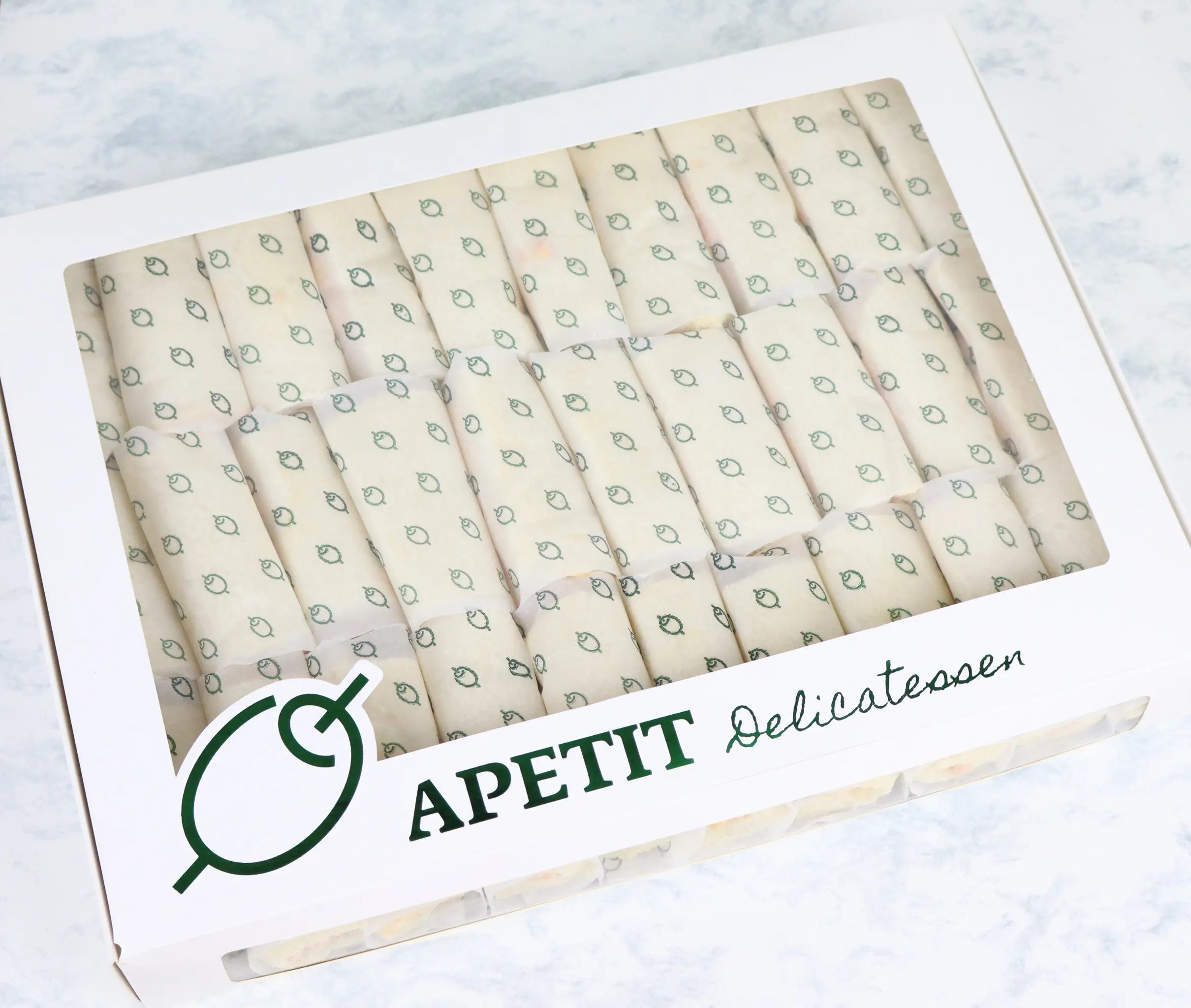 Caja con 30 Sandwichitos Piñata de Jamón y Queso Amarillo APETIT Catering & Store