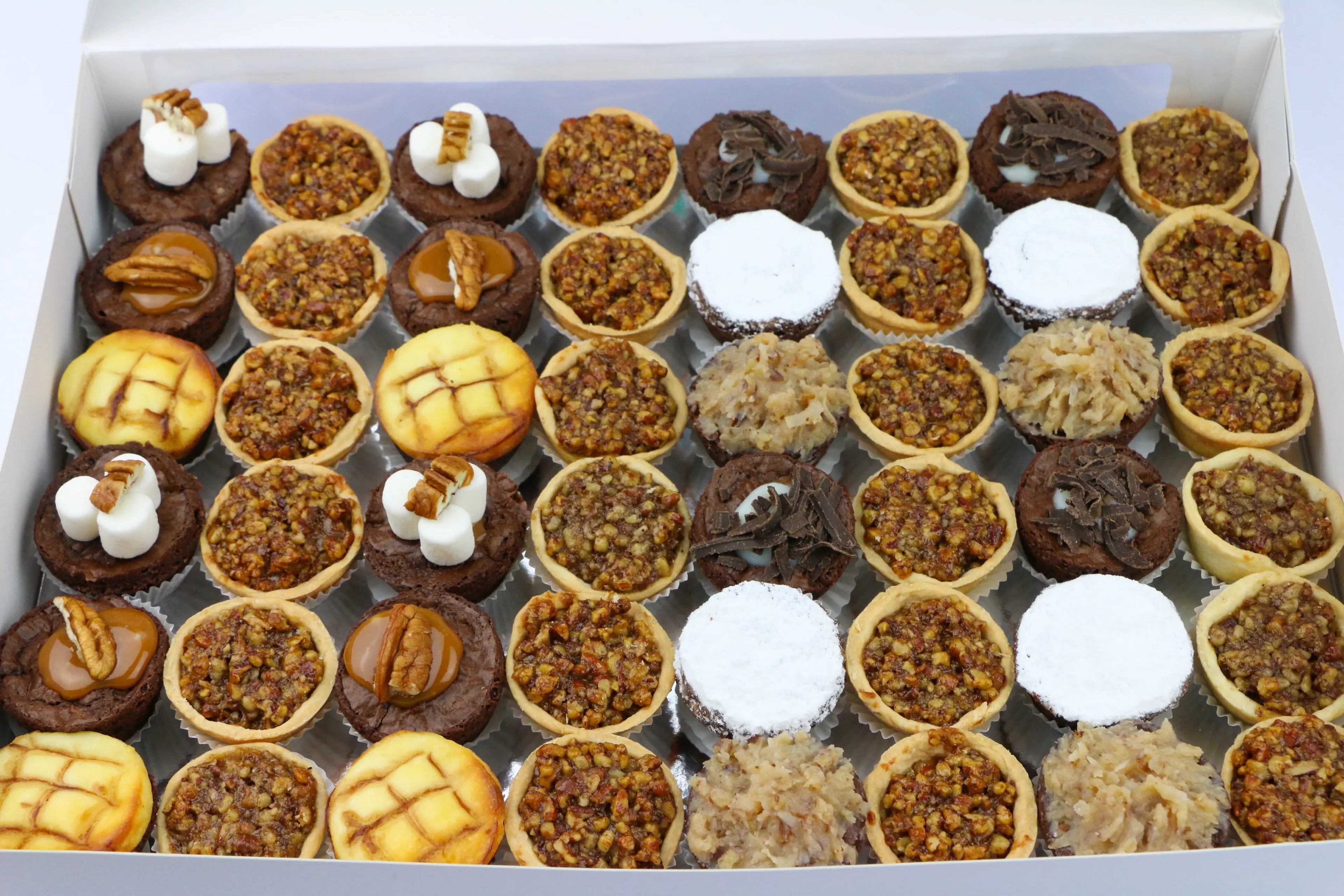 Caja de Mini Brownies y Mini Pays de Nuez Regalos