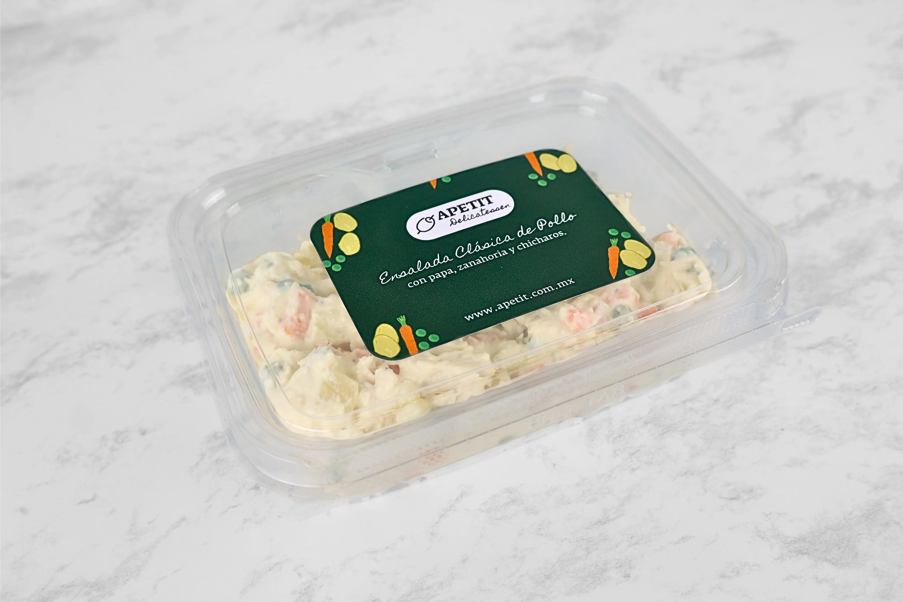 Ensalada de Pollo Clásica