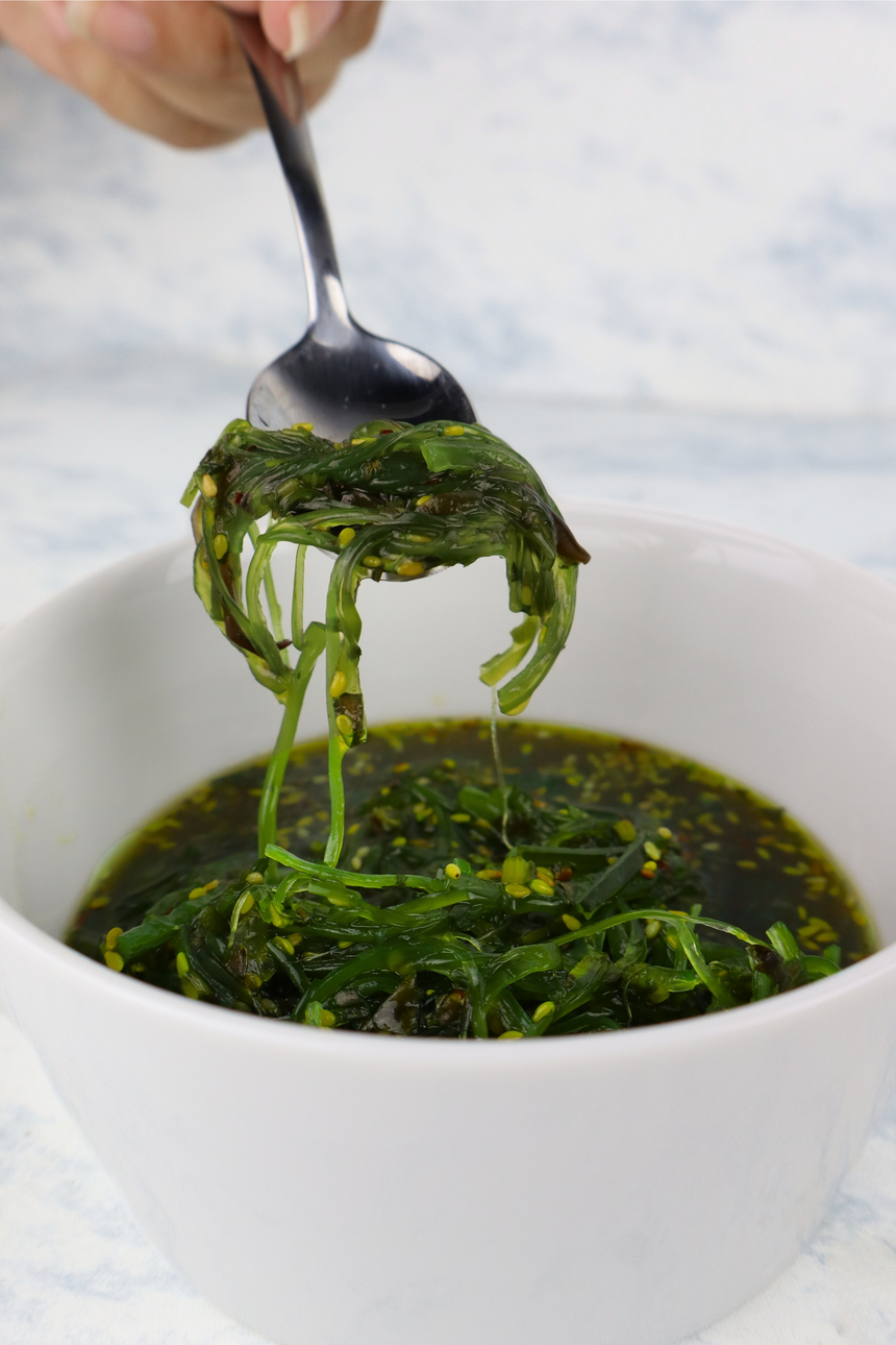 Alga con Vinagreta de Ajonjolí