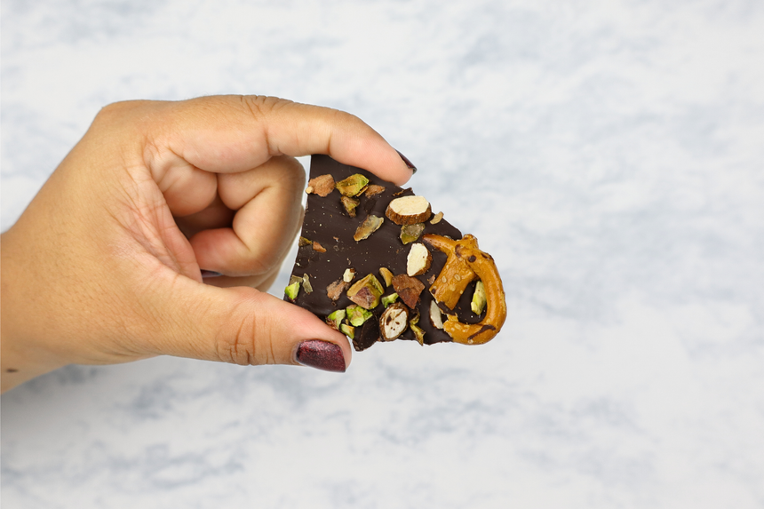 Bote de Bark de Chocolate Oscuro