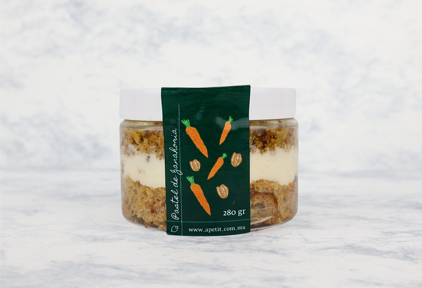 Bote Pastel de Zanahoría con Nuez