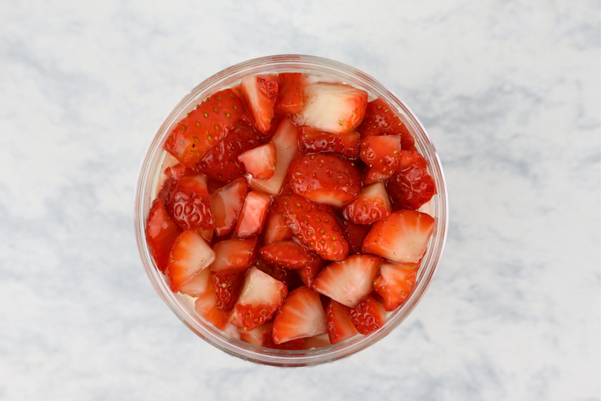 Bote Mostachón de Fresas